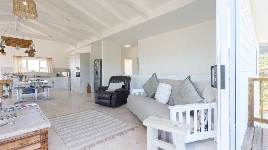 4 Bedroom Property for Sale in Suiderstrand Western Cape